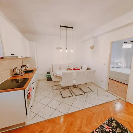Filip&matej - Near Old Town Apartment Trogir